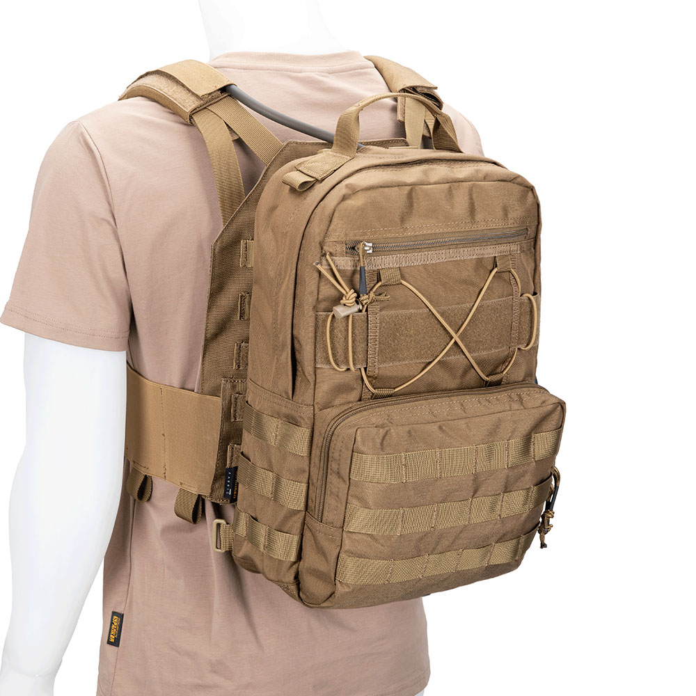حقيبة ظهر تكتيكية للترطيب سعة  - مراجعة Cycling Commute Backpack وسعره