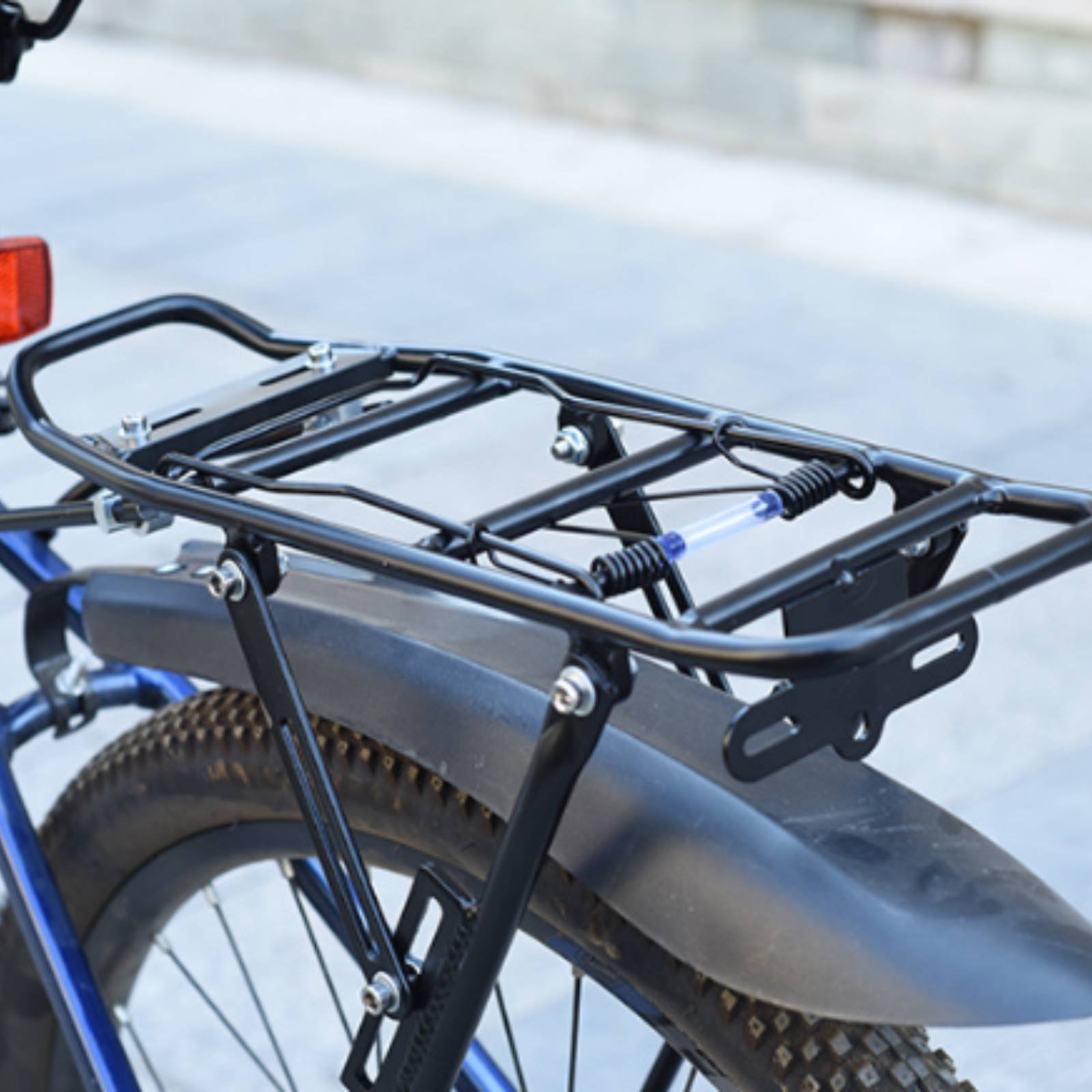 حامل دراجات خلفي سريع التحرير  - مراجعة Cycling To Commute وسعره