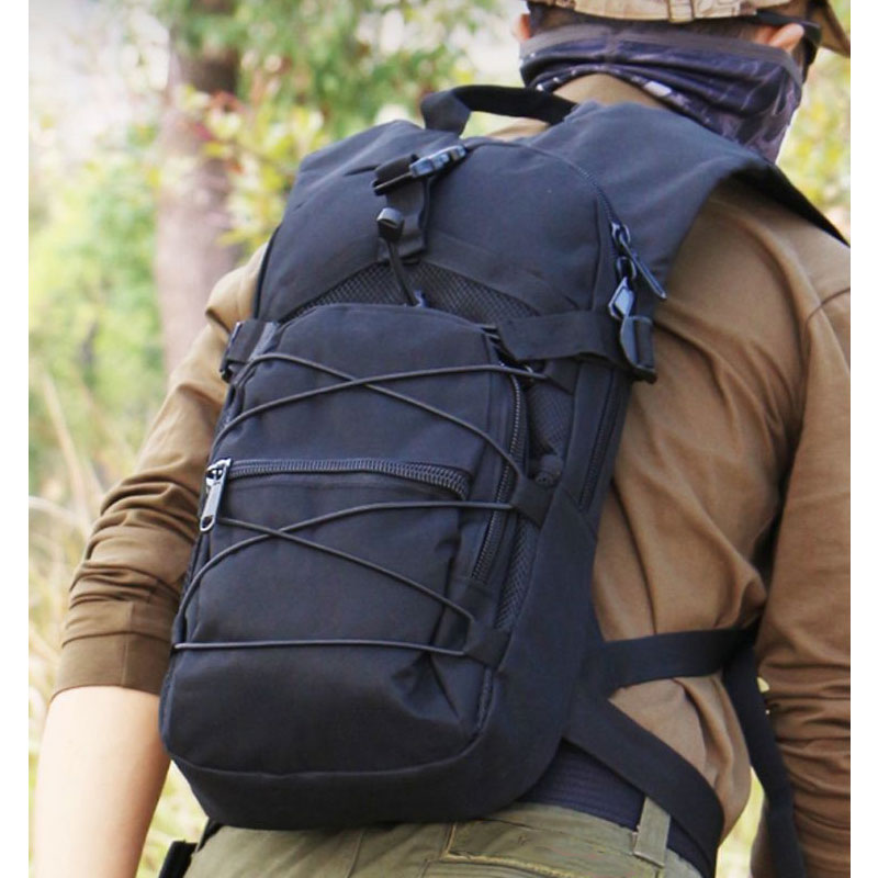 حقيبة ظهر تكتيكية رخوة ، 800D  - مراجعة Cycling Commute Backpack وسعره