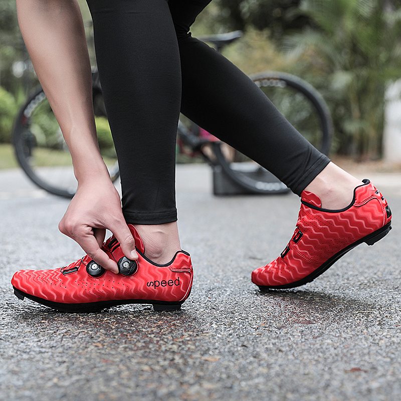 مناسب لسباقات الطرق والتنقل ال - مراجعة Cycling Commute Shoes وسعره