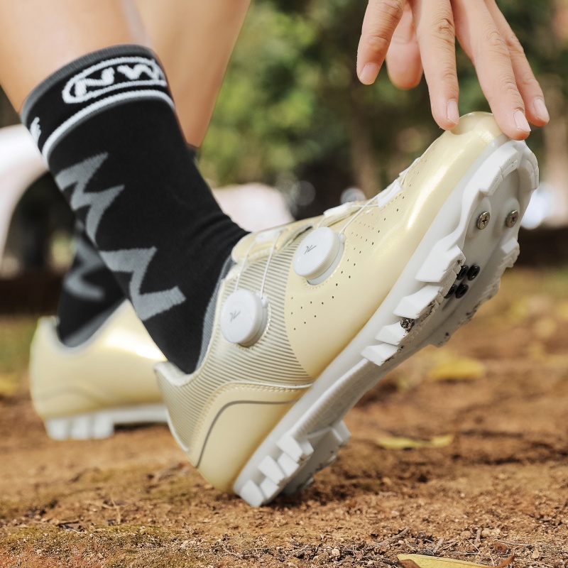 أحذية ركوب الدراجات الجبلية عل - مراجعة Cycling Commute Shoes وسعره